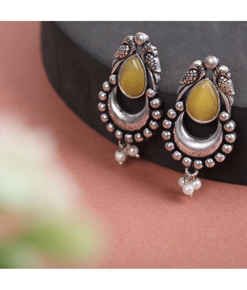     			Opus Gems Yellow Stud Earrings ( Pack of 1 )
