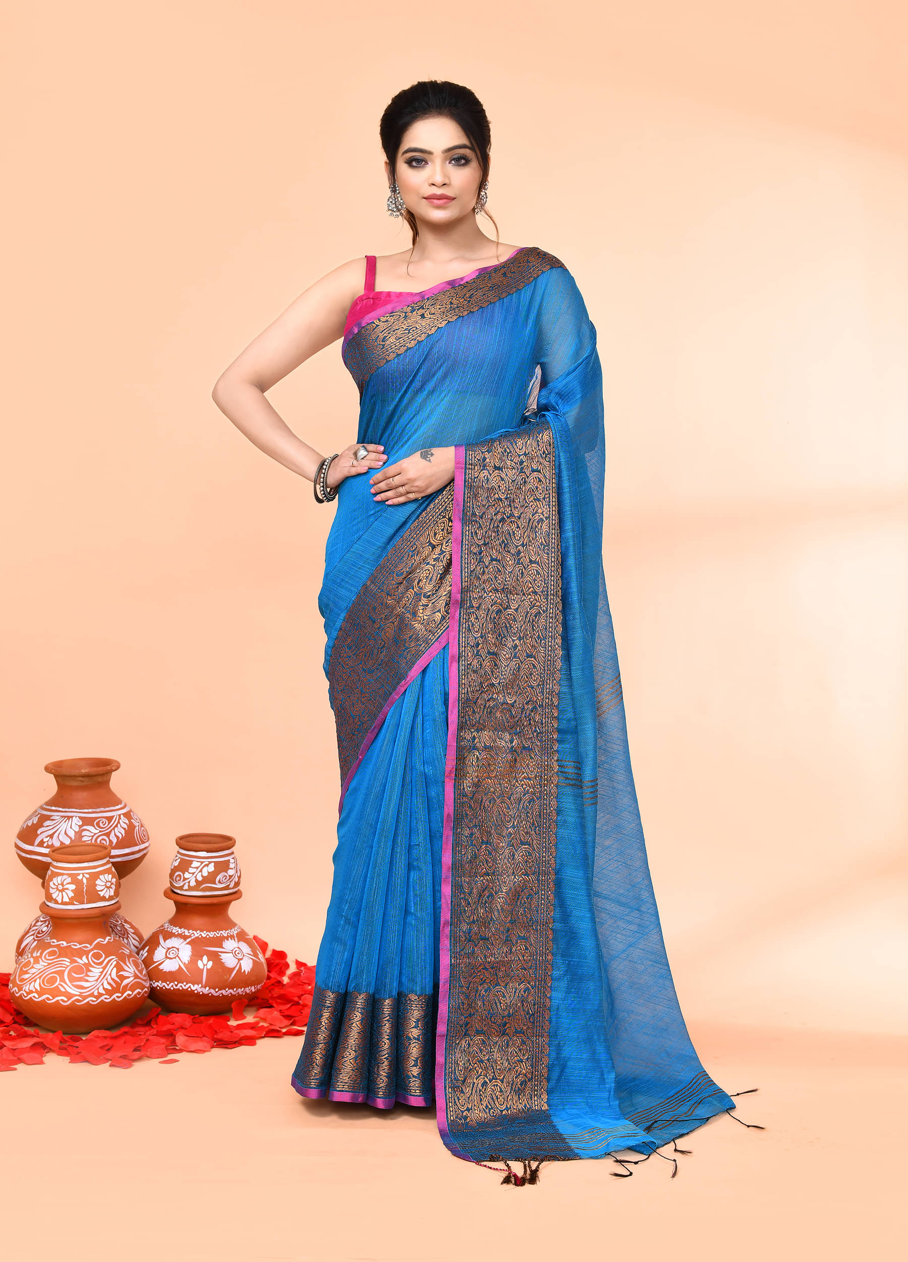     			PIYARI FASHION Cotton Blend Woven Tant Saree With Unstitched Blouse Piece ( Sky Blue )