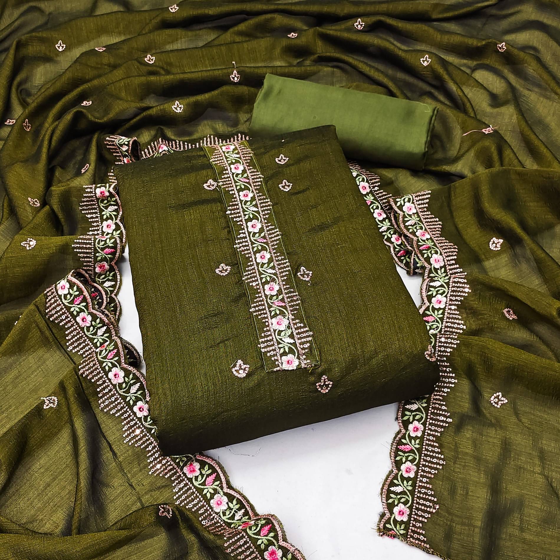     			Rangtulika Ethnics Women Silk Unstitched Dress Material ( Dark Green )