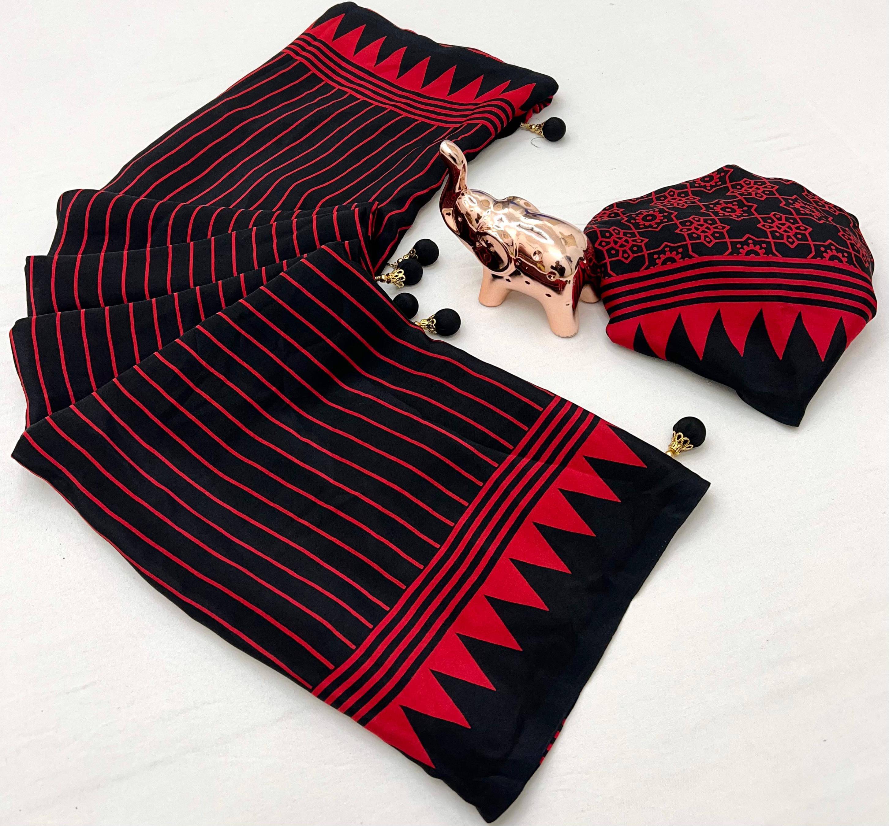     			SHRIMORI Crepe Printed Sambalpuri Saree With Unstitched Blouse Piece ( Black )