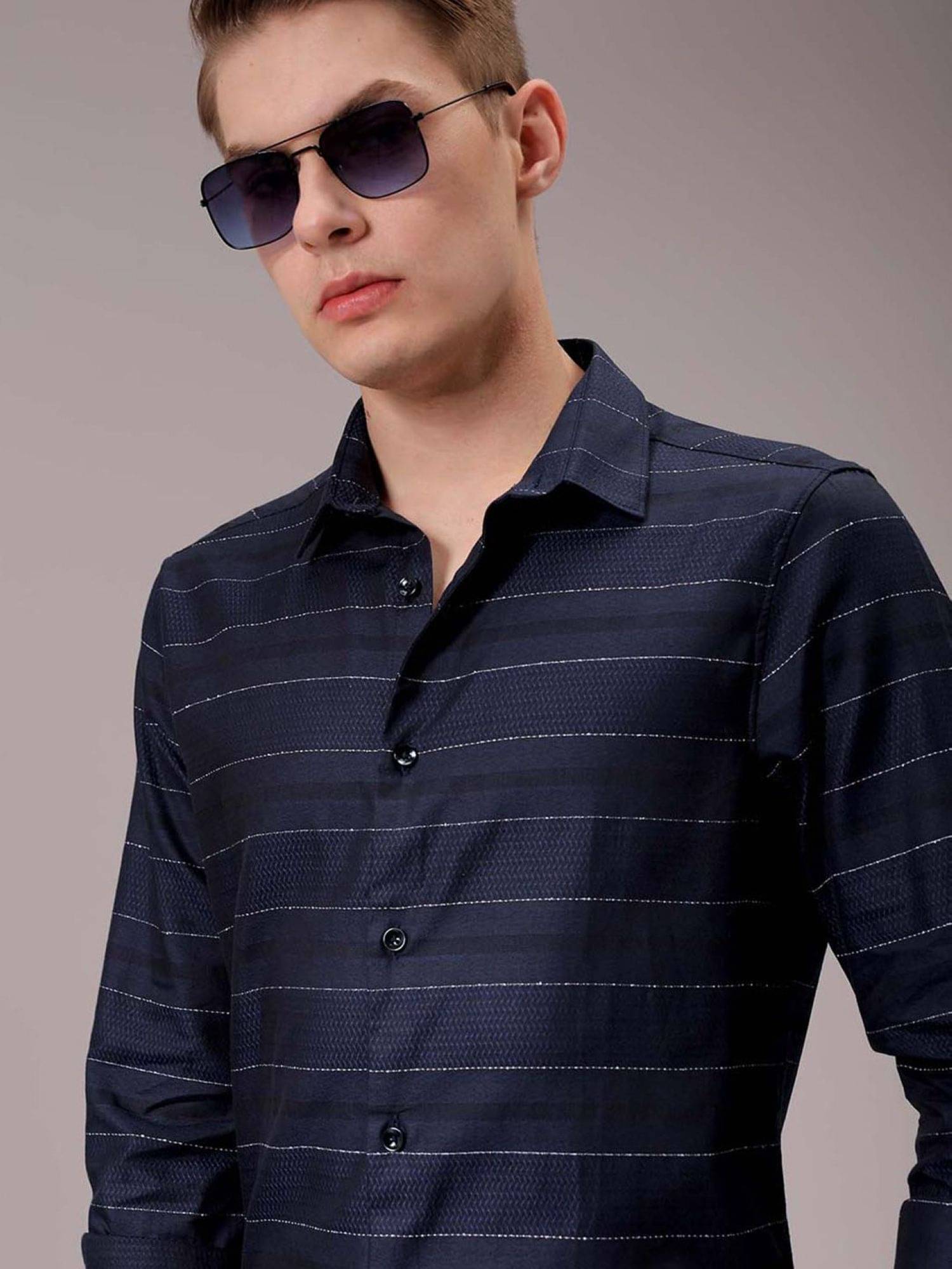     			The Indian Garage Co. 100% Cotton Slim Fit Solids Full Sleeves Men's Casual Shirt - Black ( Pack of 1 )
