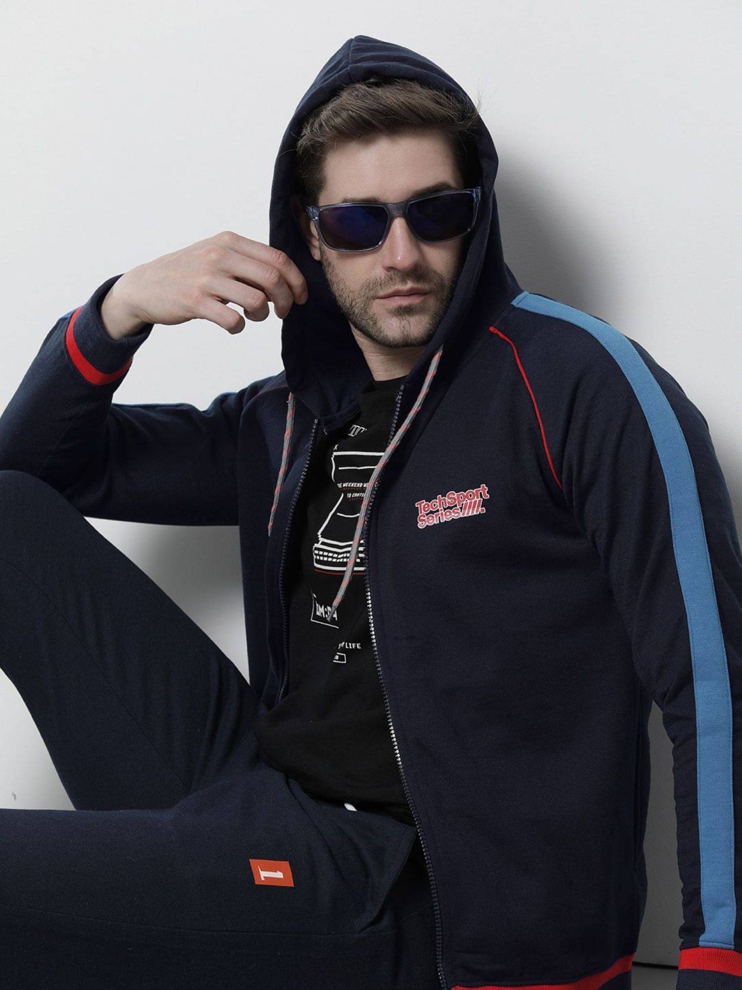 The Indian Garage Co. Cotton Blend Round Neck Men's Sweatshirt - Navy Blue ( Pack of 1 ) The Indian Garage Co. Cotton Blend Round Neck Men's Sweatshirt - Navy Blue ( Pack of 1 )