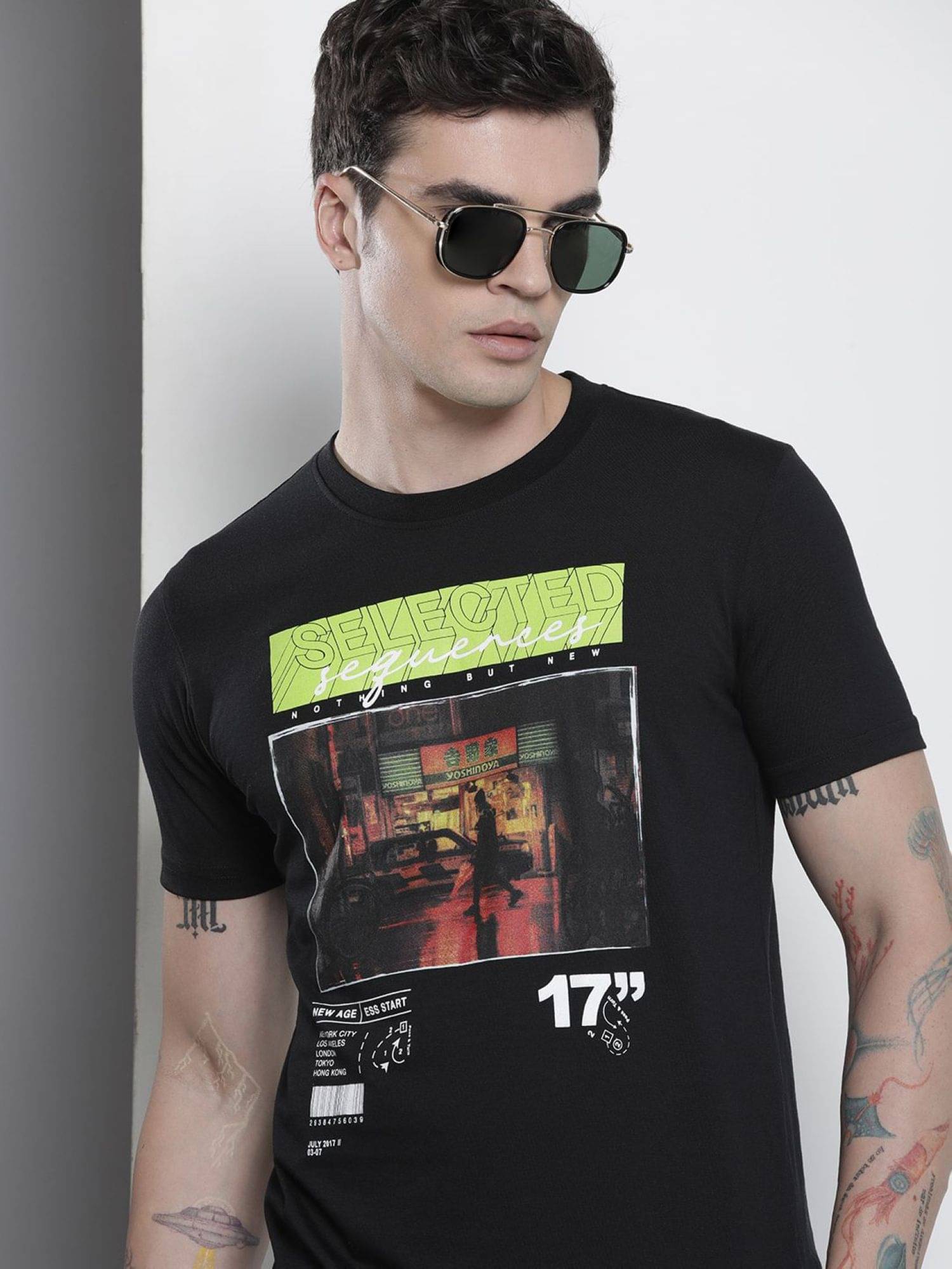 The Indian Garage Co. Men Cotton Blend Regular Fit Solid T-Shirt ( Black ) The Indian Garage Co. Men Cotton Blend Regular Fit Solid T-Shirt ( Black )