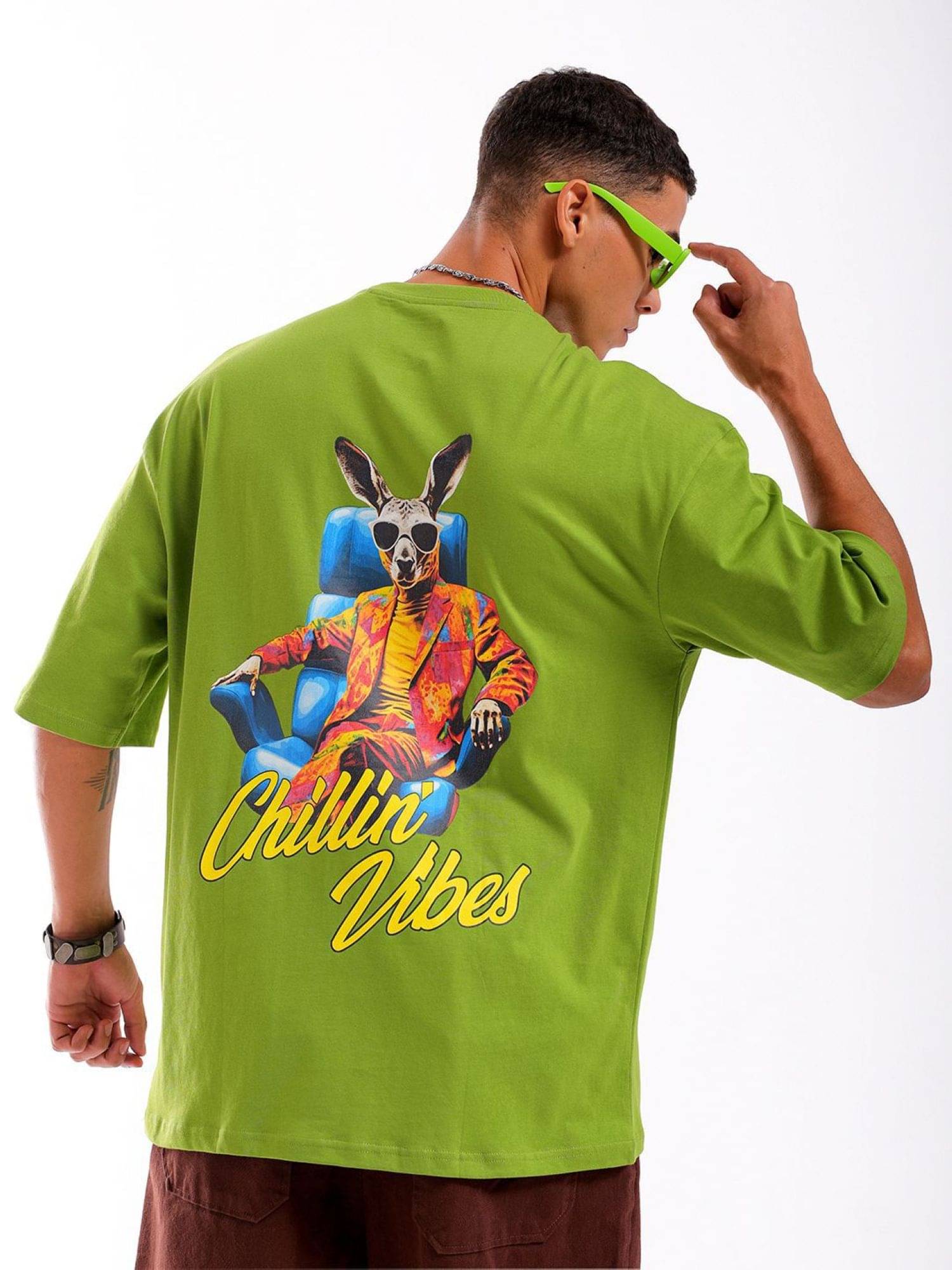     			The Indian Garage Co. Men Cotton Blend Oversized Fit Solid T-Shirt ( White )