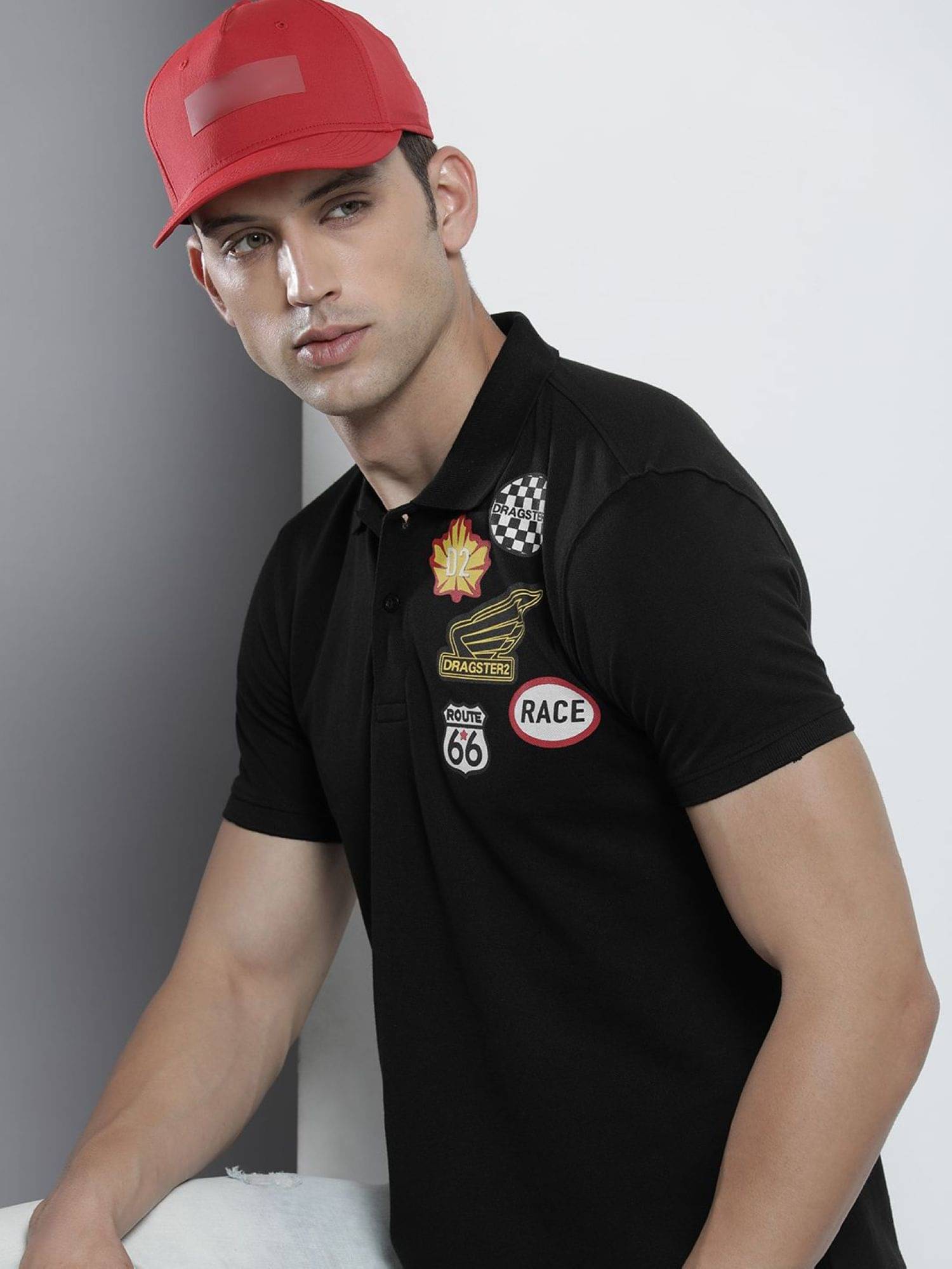    			The Indian Garage Co. Men Cotton Blend Regular Fit Printed Polo T Shirt ( Black )