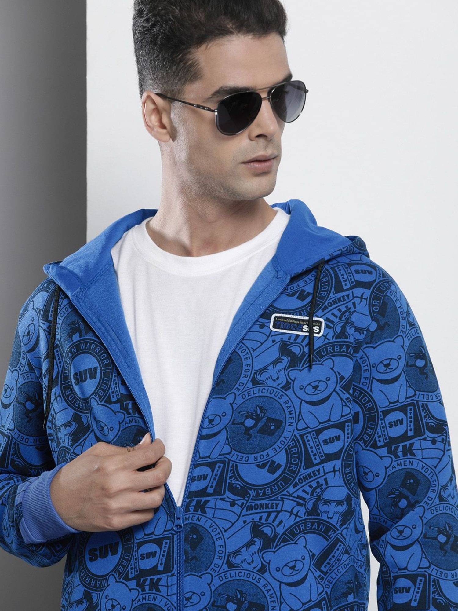 The Indian Garage Co. Polyester Round Neck Men's Sweatshirt - Blue ( Pack of 1 ) The Indian Garage Co. Polyester Round Neck Men's Sweatshirt - Blue ( Pack of 1 )