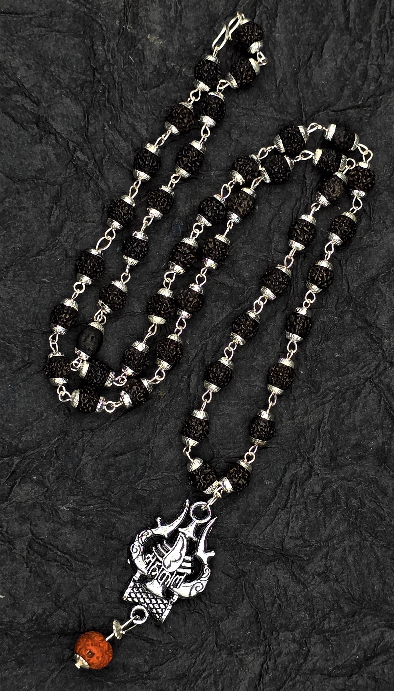     			Charms Silver Men's Religious Pendant With Chain ( Pack of 1 )