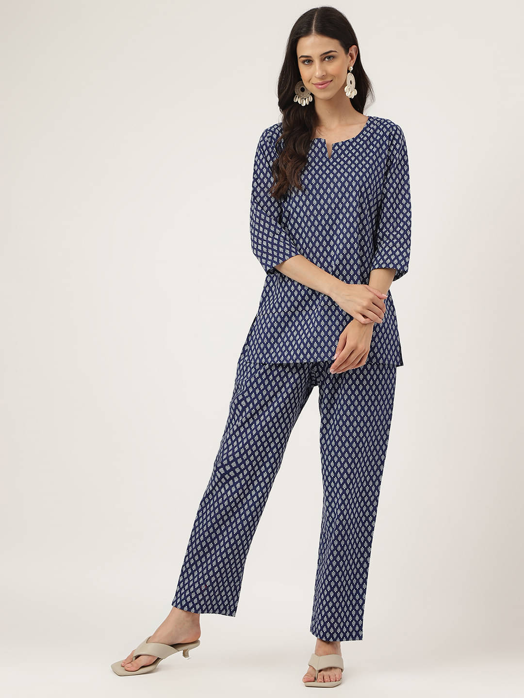     			Divena Blue Cotton Women's Nightwear Nightsuit Sets ( Pack of 1 )