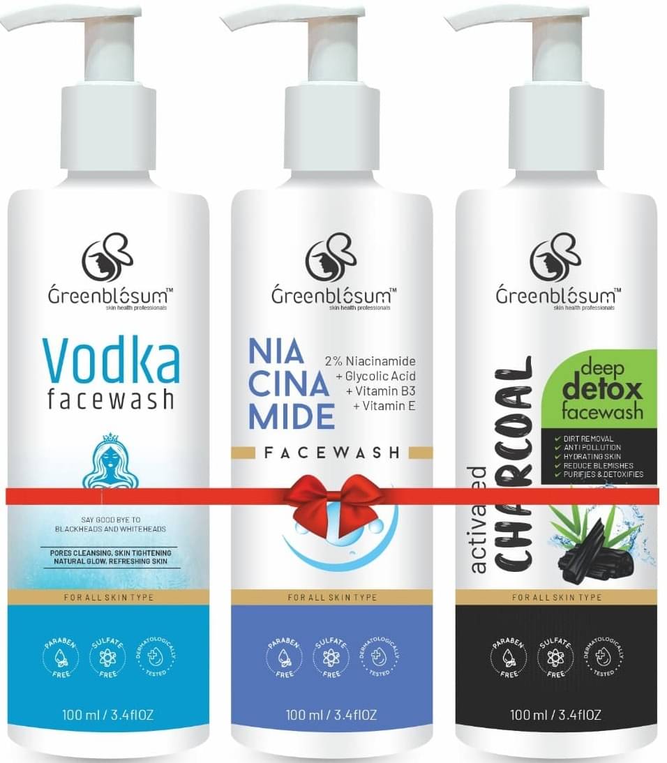     			GREENBLOSUM - Daily Use Face Wash + Scrub For All Skin Type ( Pack of 3 )