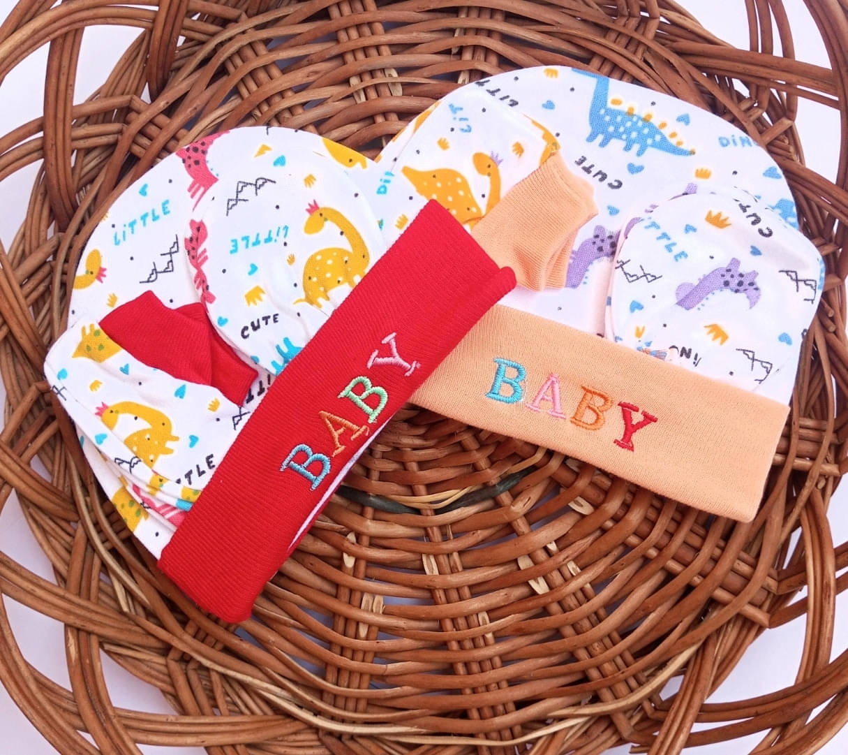     			Garcy Pack of 2 Unisex for Baby Caps ( Red )