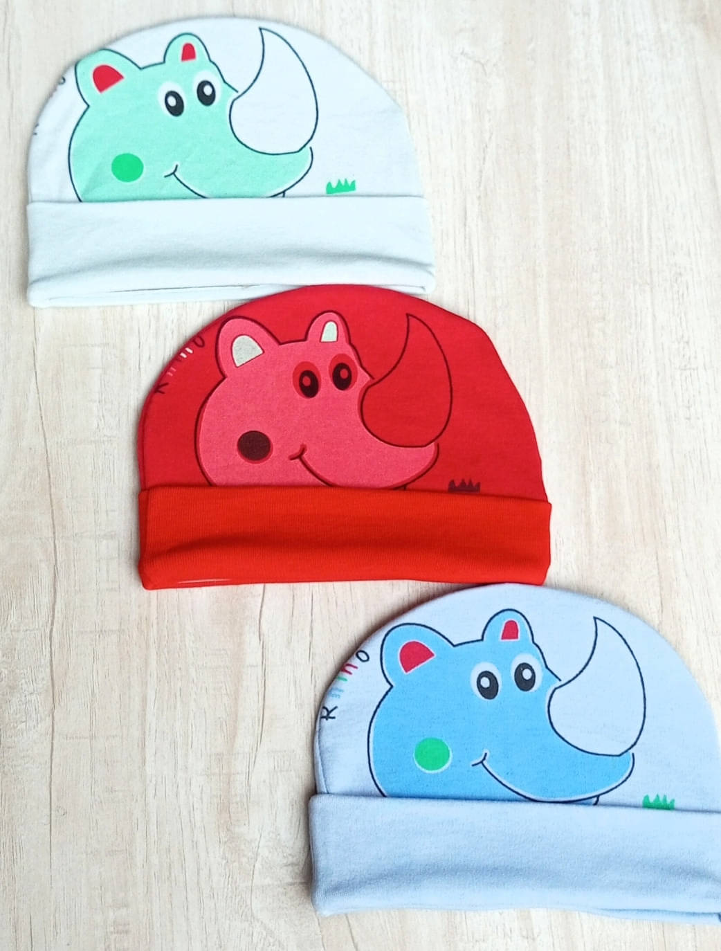     			Garcy Pack of 3 Unisex for Baby Caps ( Multicolor )