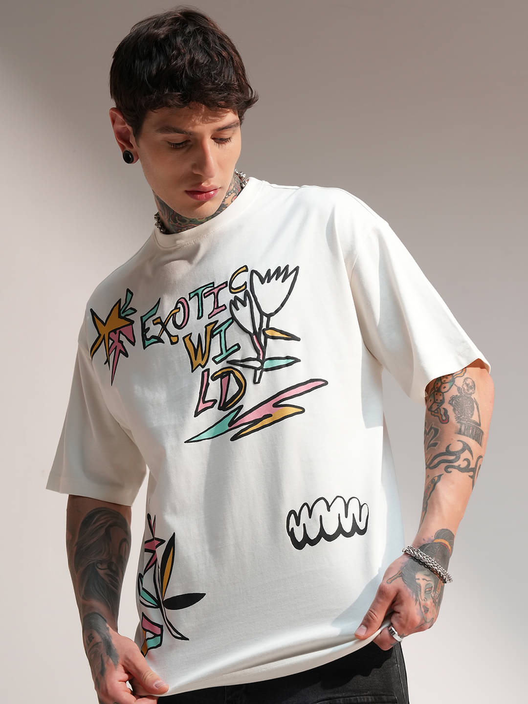 Highlander Men 100% Cotton Oversized Fit Printed T-Shirt ( Off White ) Highlander Men 100% Cotton Oversized Fit Printed T-Shirt ( Off White )