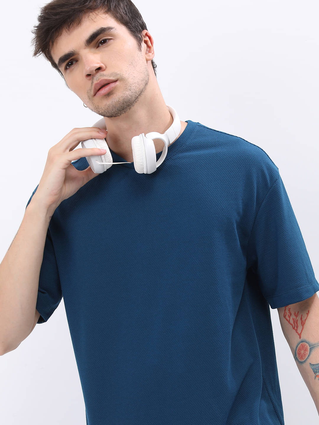     			Highlander Men Polyester Oversized Fit Solid T-Shirt ( Teal )