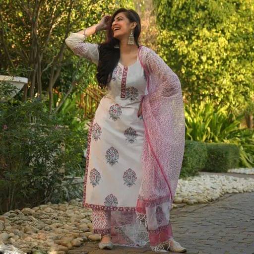 ONECLICK Women Viscose Printed Straight Kurti With Harems Pants ( Cream ) ONECLICK Women Viscose Printed Straight Kurti With Harems Pants ( Cream )