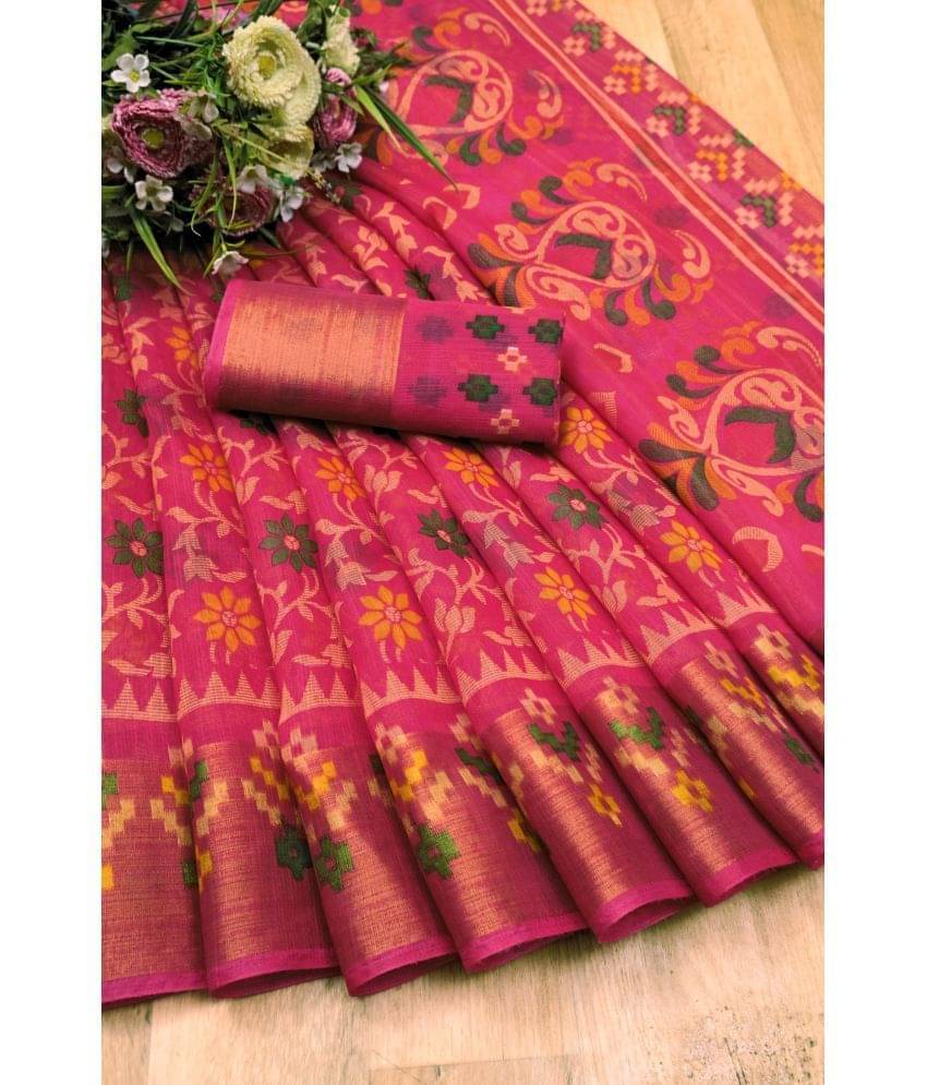 YUGAVEERAA Cotton Silk Applique Saree With Unstitched Blouse Piece ( Rani ) YUGAVEERAA Cotton Silk Applique Saree With Unstitched Blouse Piece ( Rani )
