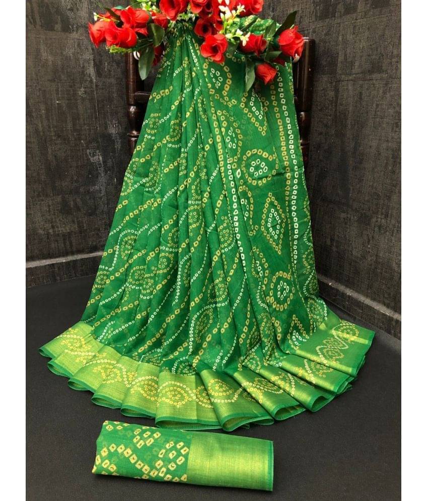 YUGAVEERAA Cotton Silk Applique Saree With Unstitched Blouse Piece ( Green )     			YUGAVEERAA Cotton Silk Applique Saree With Unstitched Blouse Piece ( Green )
