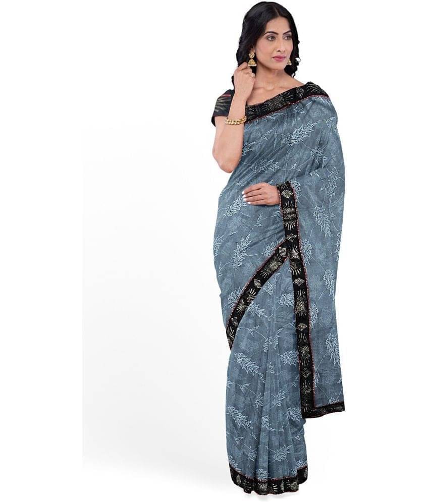 YUGAVEERAA Cotton Silk Applique Saree With Unstitched Blouse Piece ( Grey ) YUGAVEERAA Cotton Silk Applique Saree With Unstitched Blouse Piece ( Grey )