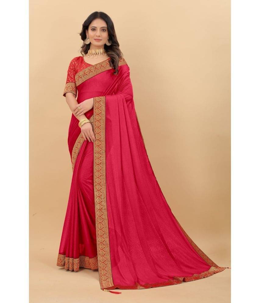     			YUGAVEERAA Net Cut Outs Saree With Unstitched Blouse Piece ( Peach )