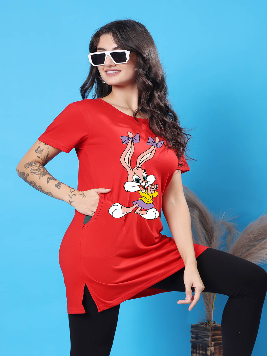 SWIFTLY Women Cotton Printed Regular Fit Round Neck T-Shirt ( Red ) SWIFTLY Women Cotton Printed Regular Fit Round Neck T-Shirt ( Red )