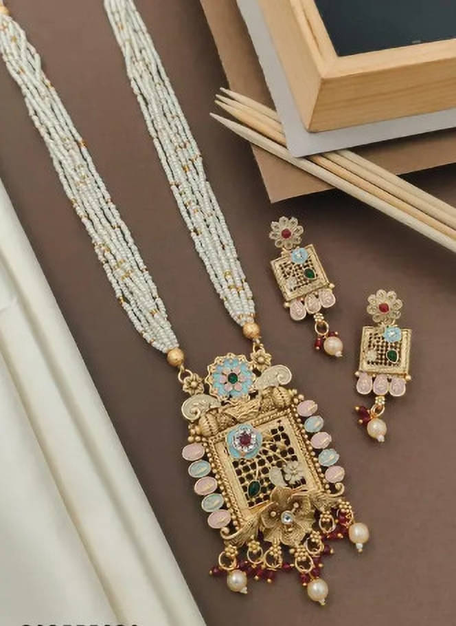     			TKRB SALES Gold Copper Necklace Set ( Pack of 1 )