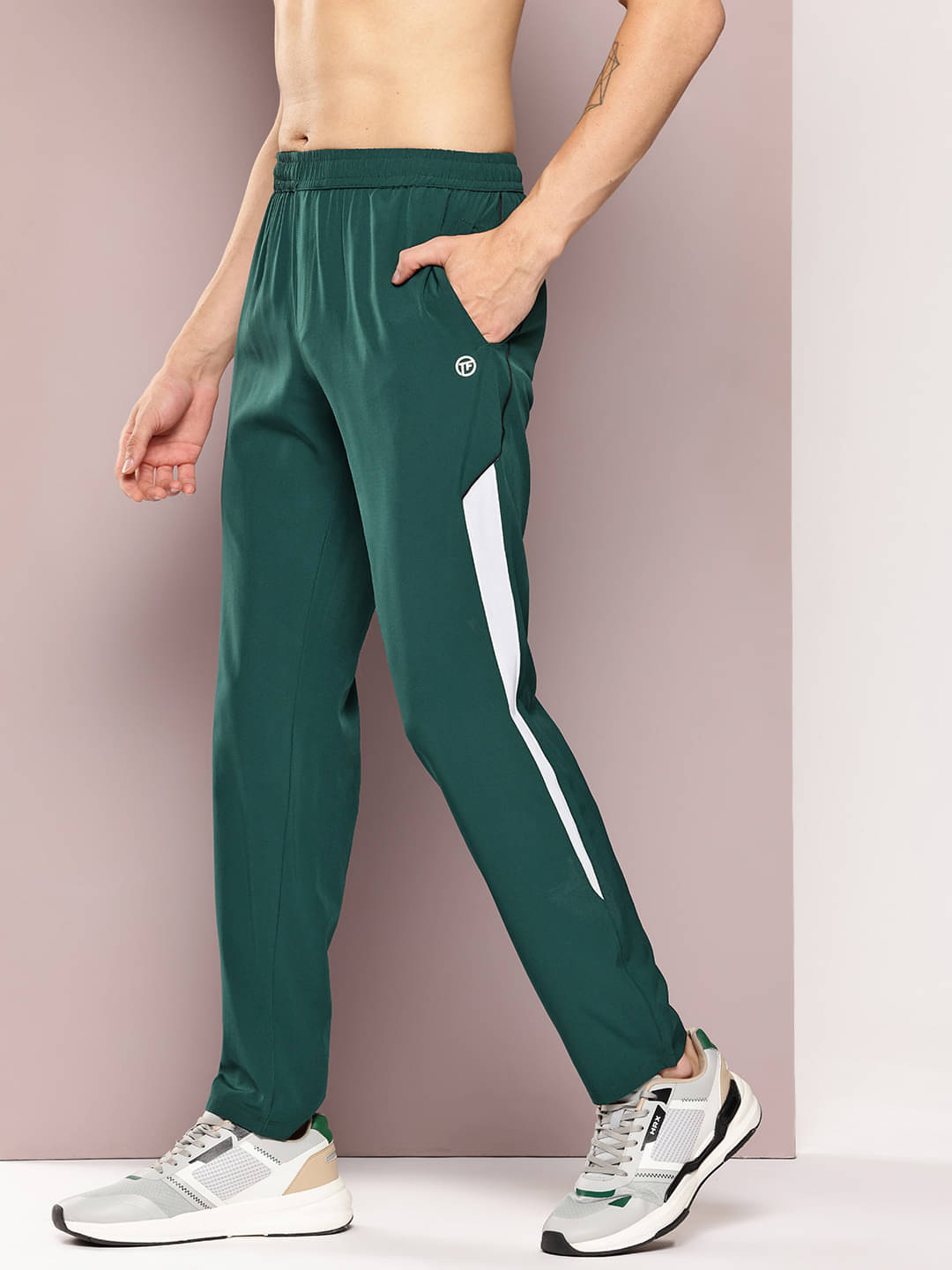     			Turnfit Dark Green Polyester Men's Trackpants ( Pack of 1 )