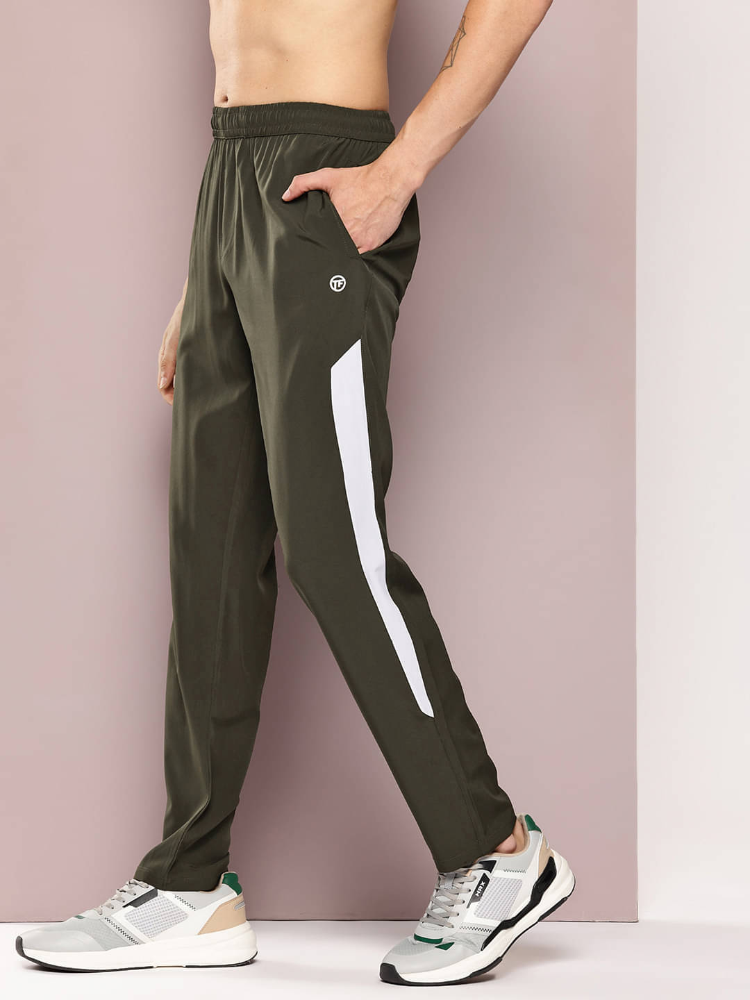 Turnfit Olive Green Polyester Men's Trackpants ( Pack of 1 )     			Turnfit Olive Green Polyester Men's Trackpants ( Pack of 1 )