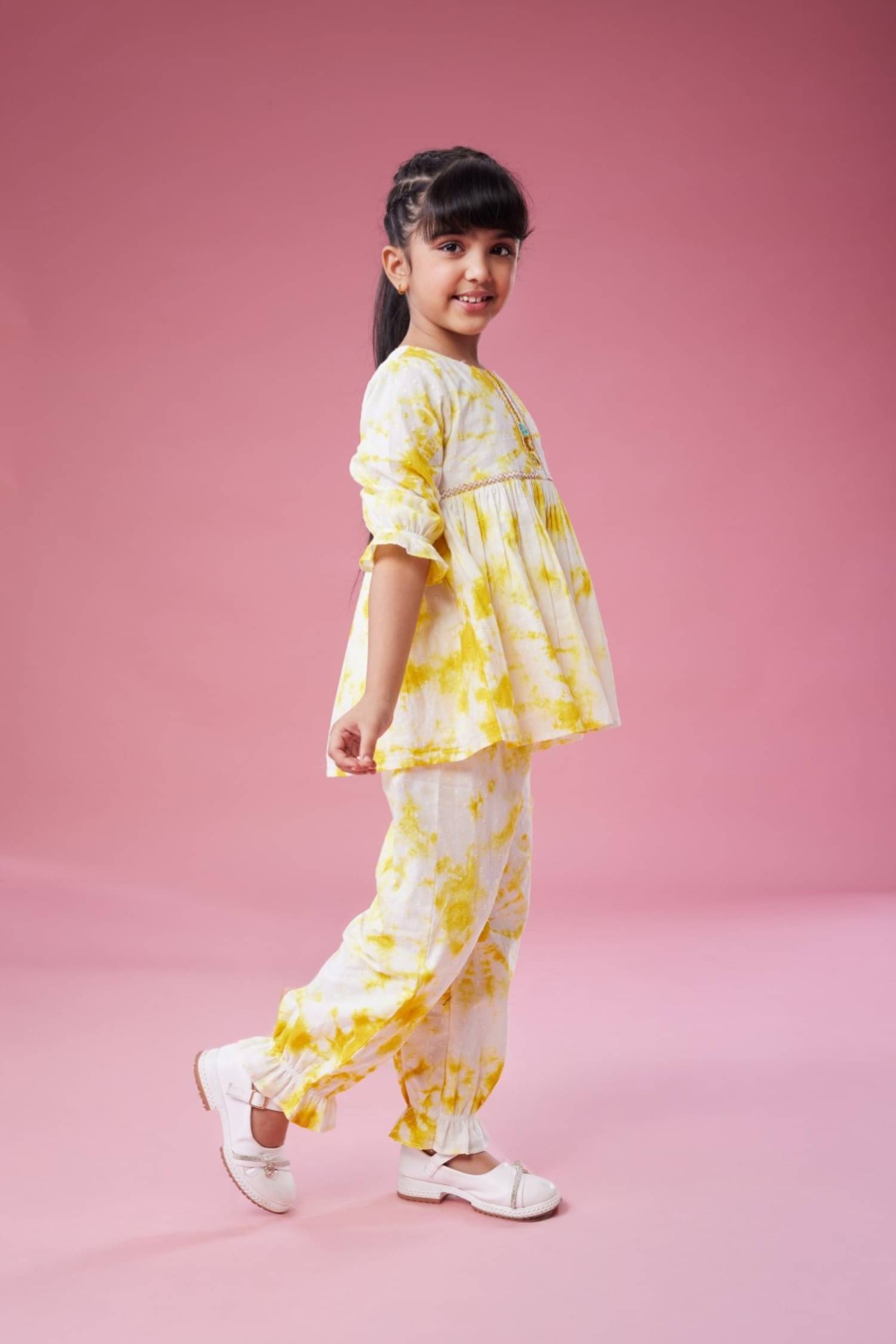     			MASTARANG Pack of 1 Girls Cotton Shirt & Pant ( Yellow )
