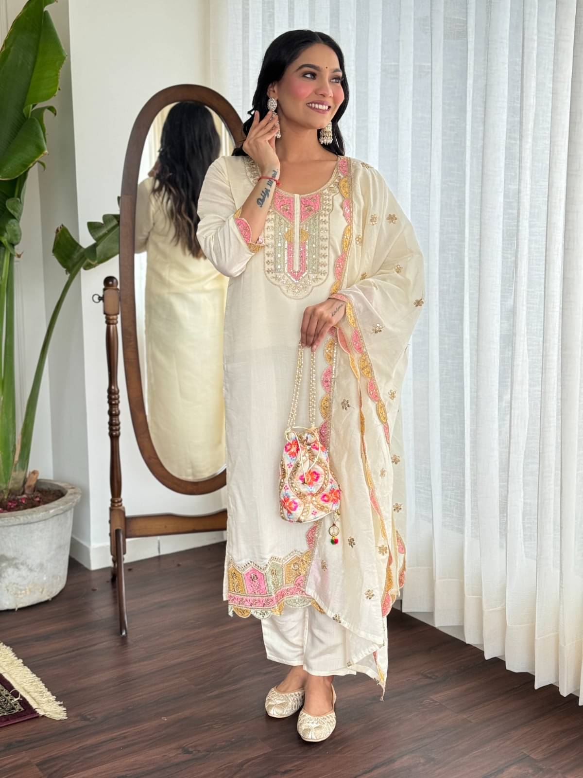     			RK FASHIONABLES Women Rayon Embroidered A-line Kurti With Pants ( White )
