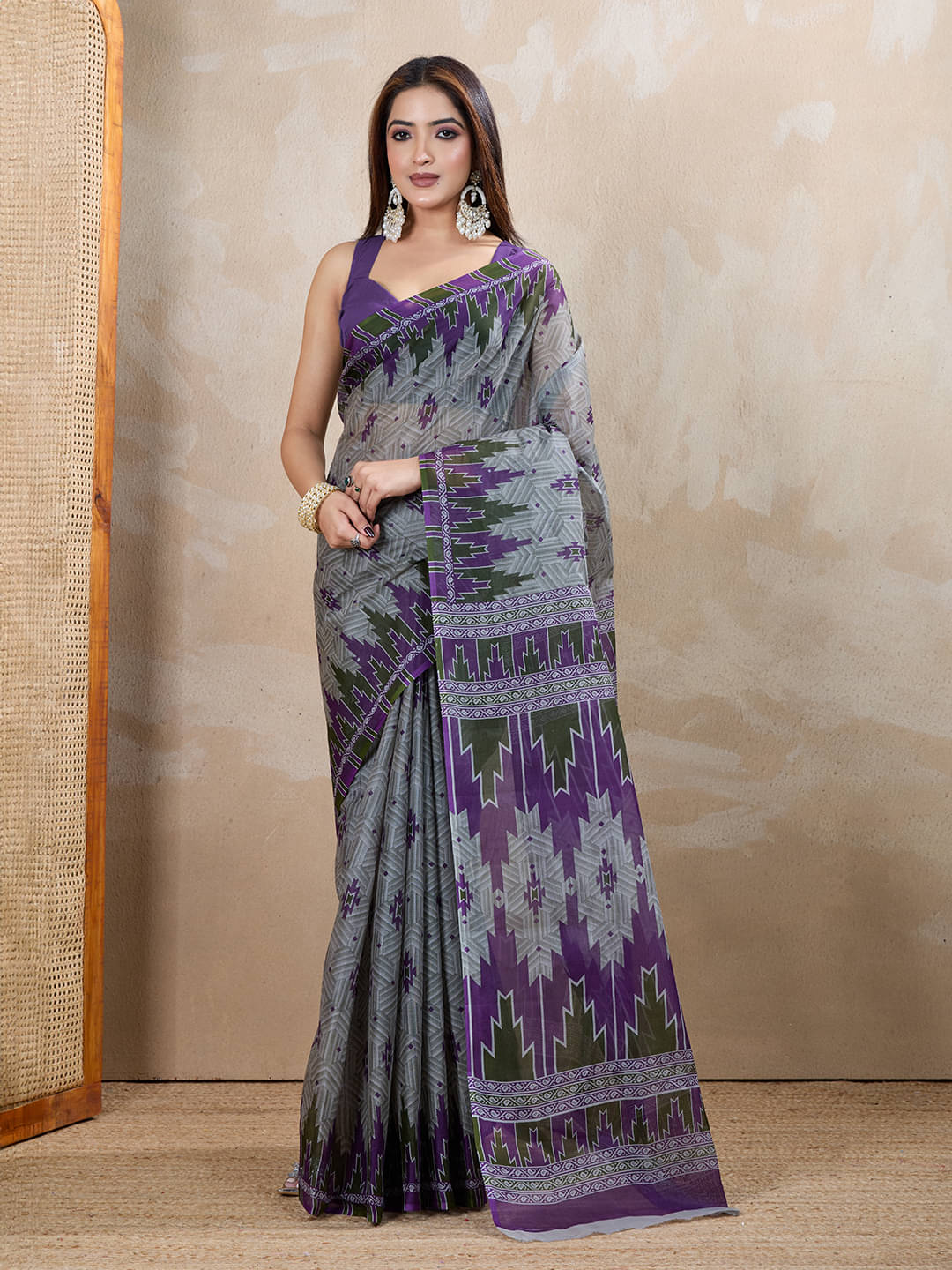 SHANVIKA Cotton Printed Sambalpuri Saree Without Blouse Piece ( Grey ) SHANVIKA Cotton Printed Sambalpuri Saree Without Blouse Piece ( Grey )