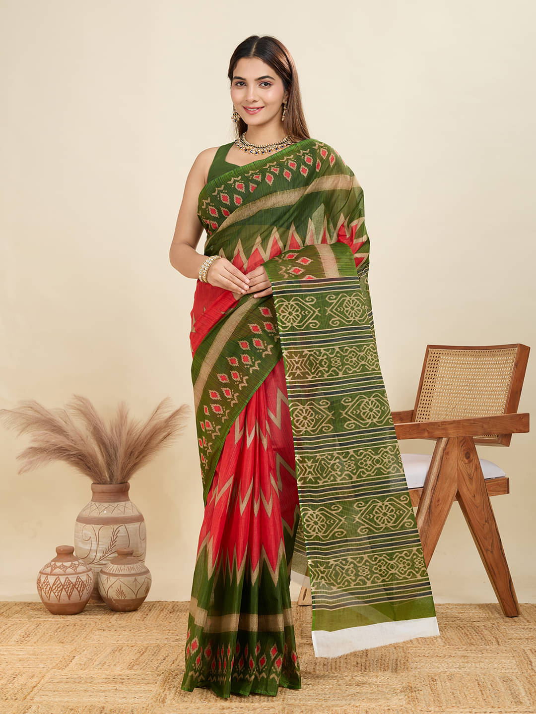     			SHANVIKA Cotton Printed Sambalpuri Saree Without Blouse Piece ( Red )