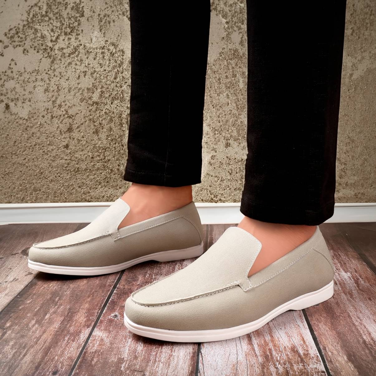     			YUVRATO BAXI Casual Loafer Shoes Beige Men's Slip-on Shoes