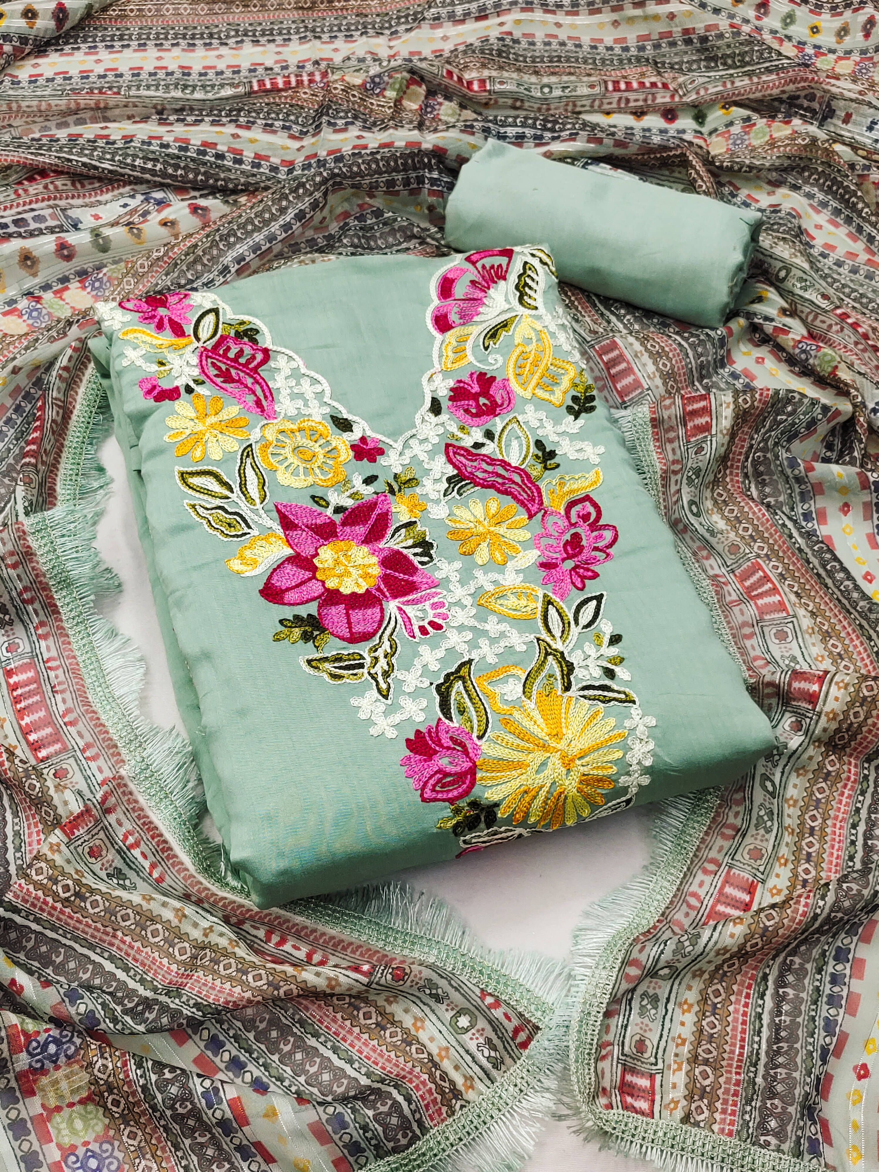 Nayanthara Trends Women Cotton Blend Unstitched Dress Material ( Blue )     			Nayanthara Trends Women Cotton Blend Unstitched Dress Material ( Blue )