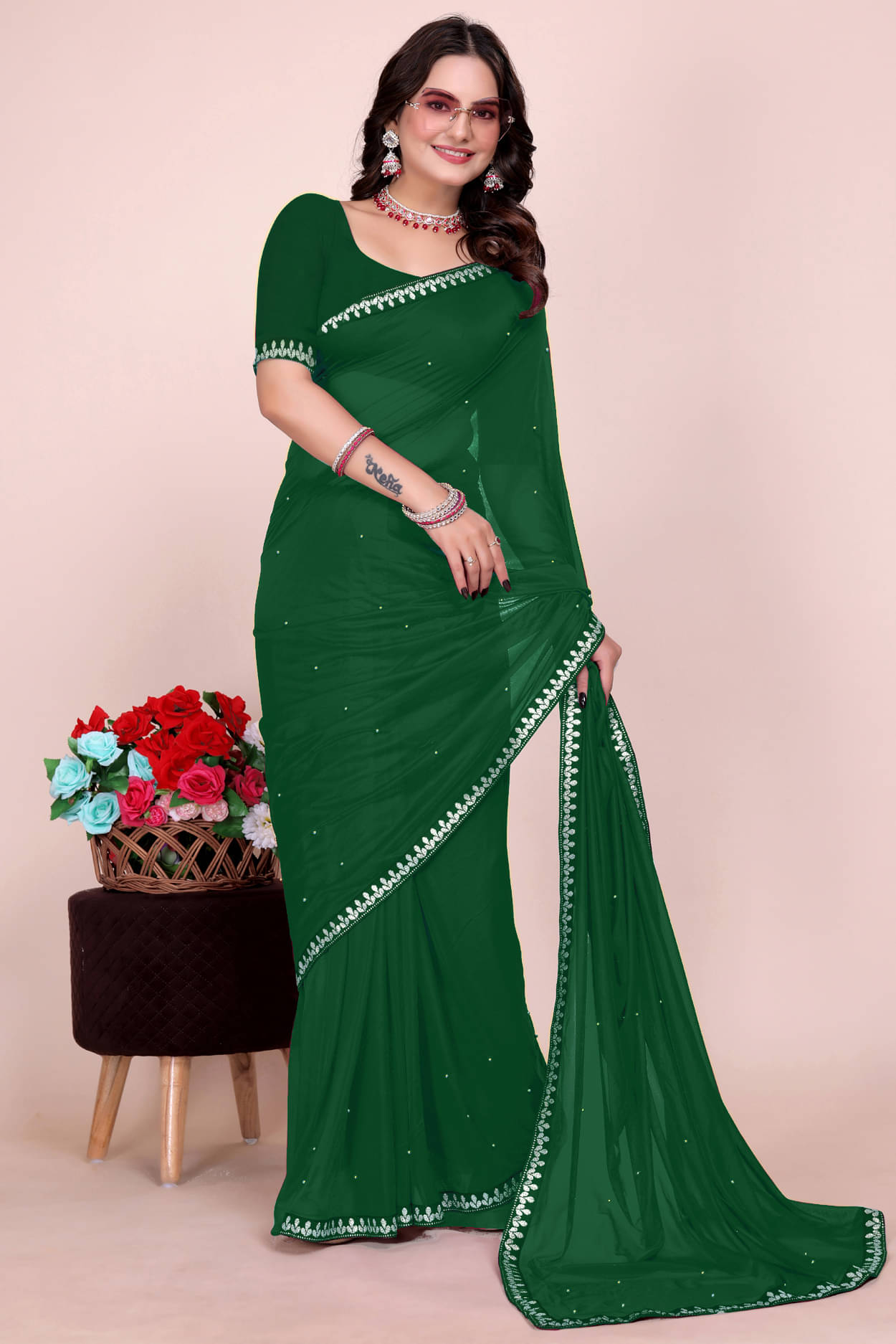 Suali Lycra Printed Goan Kunbi Saree With Unstitched Blouse Piece ( Green ) Suali Lycra Printed Goan Kunbi Saree With Unstitched Blouse Piece ( Green )