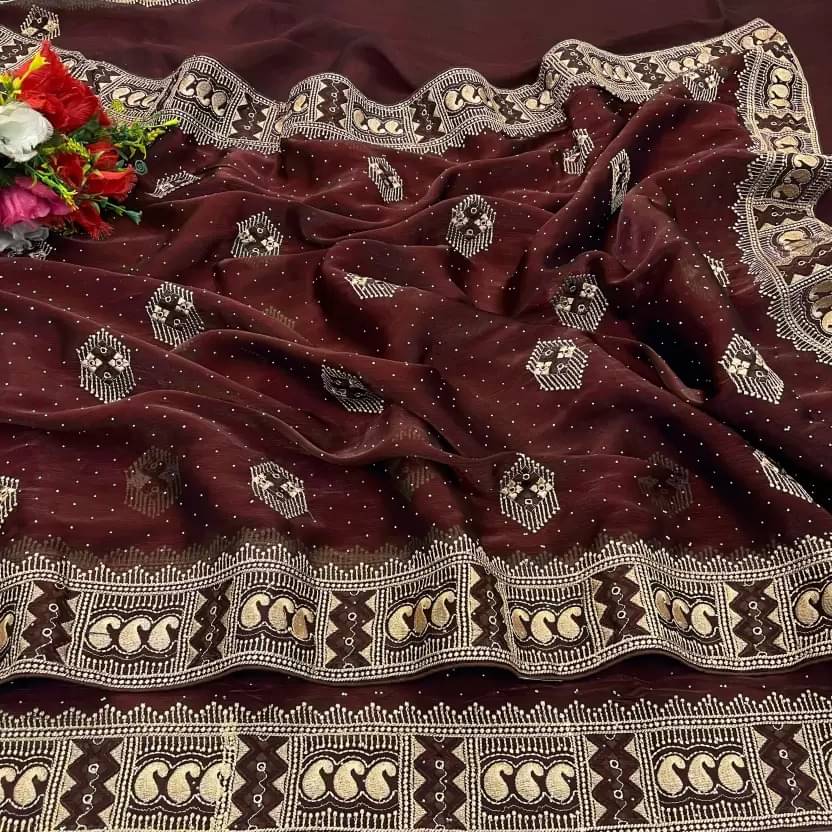     			Suali Organza Embellished Banarasi saree With Unstitched Blouse Piece ( Brown )