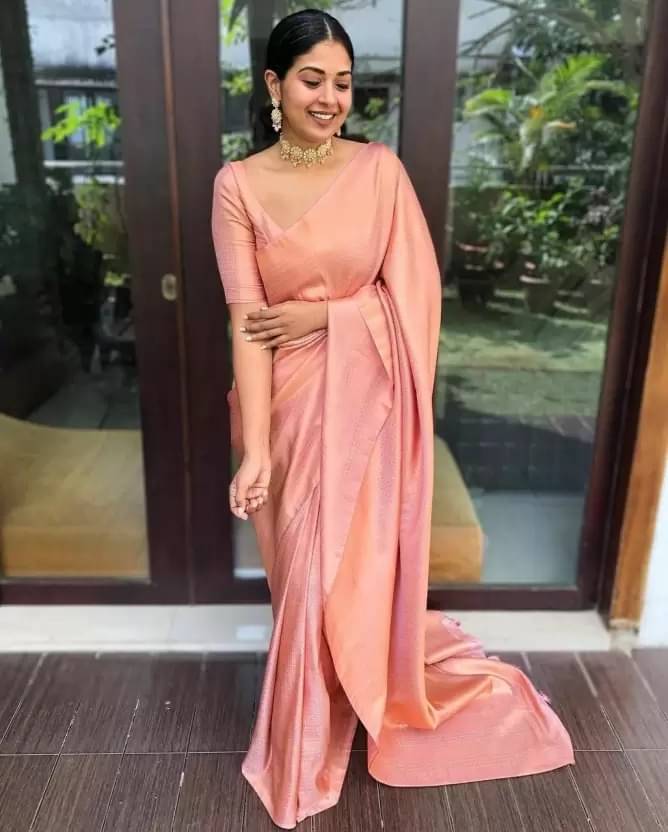     			Suali Silk Woven Banarasi saree With Unstitched Blouse Piece ( Peach )