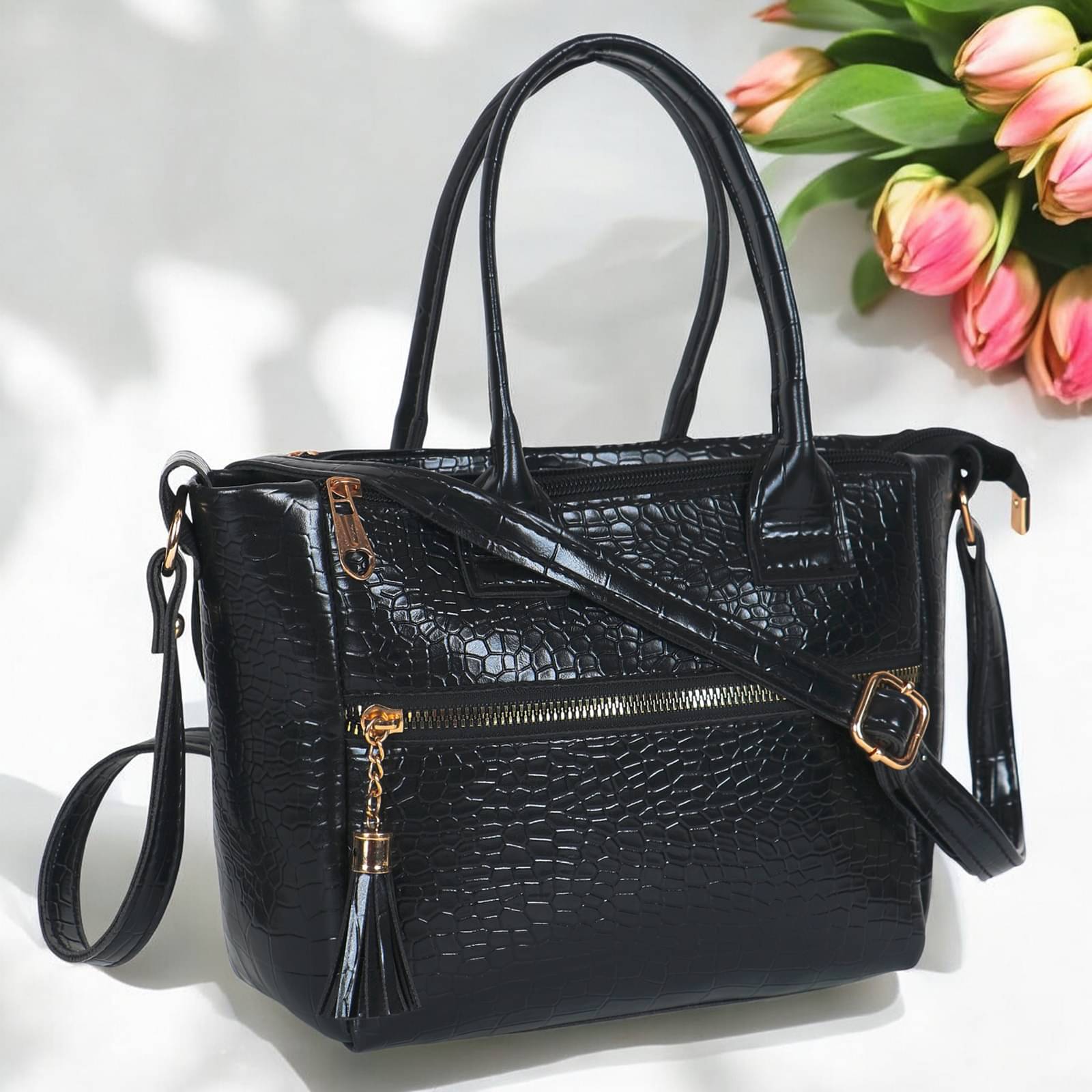     			UOB Handheld Bag Faux Leather Set of 1 ( Black )