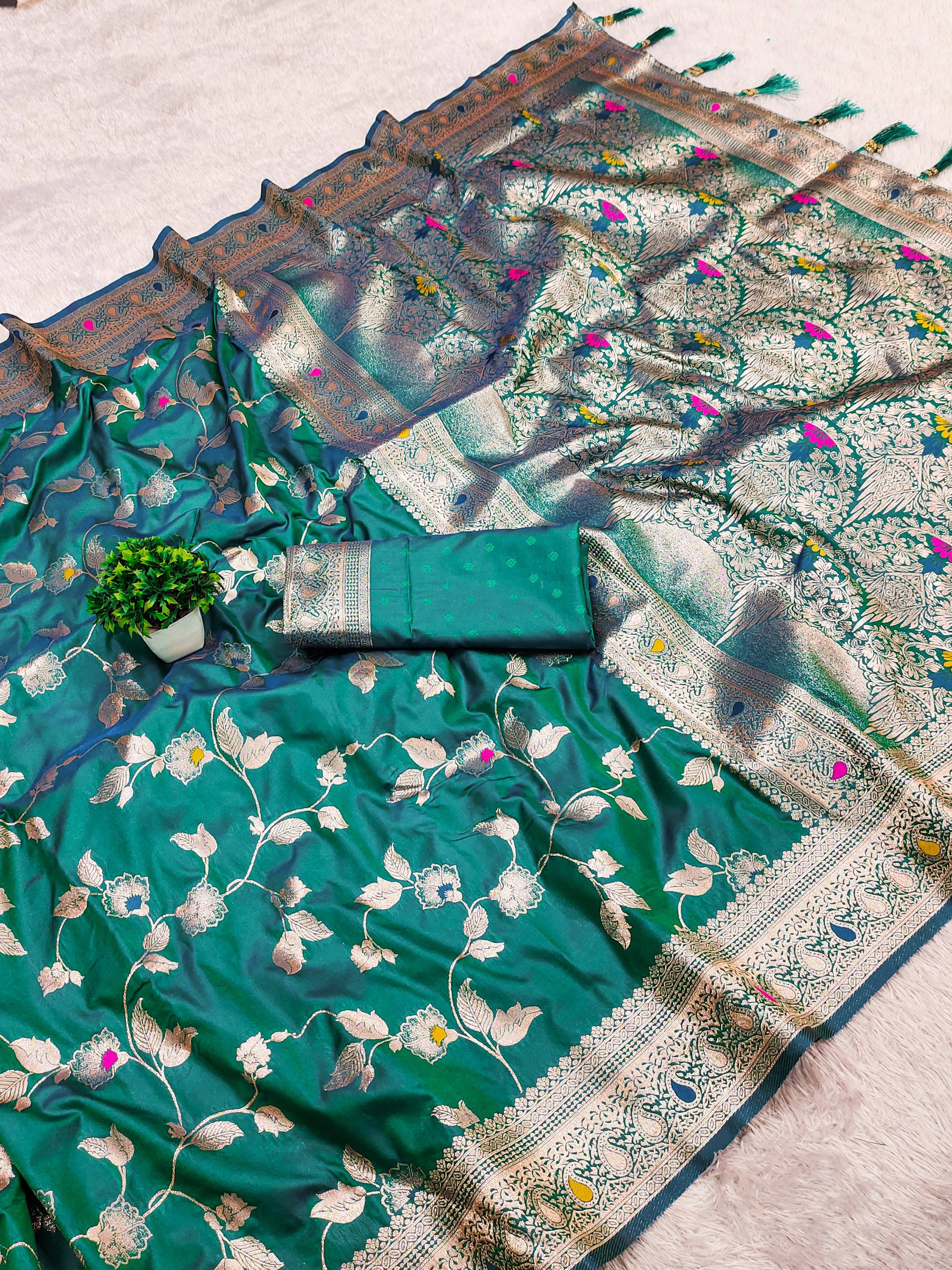 Vkaran Silk Woven Paithani Sarees With Unstitched Blouse Piece ( Rama ) - Sarees | Buy online on ZillyBuy