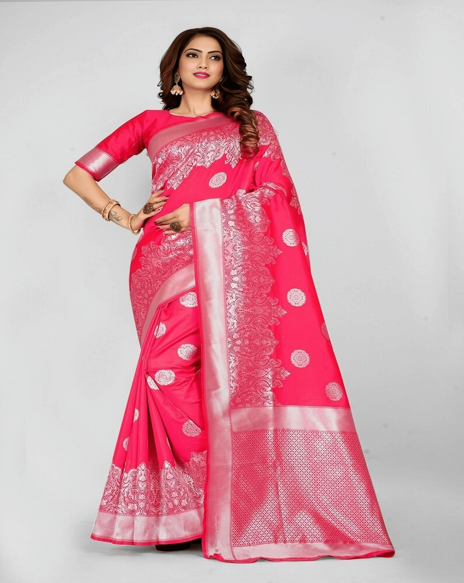JULEE Jacquard Embellished Banarasi saree With Unstitched Blouse Piece ( Rose Gold ) JULEE Jacquard Embellished Banarasi saree With Unstitched Blouse Piece ( Rose Gold )