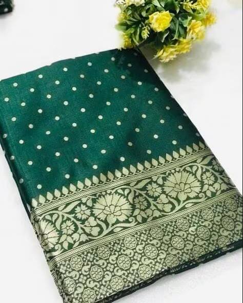     			JULEE Jacquard Embellished Banarasi saree With Unstitched Blouse Piece ( Green )