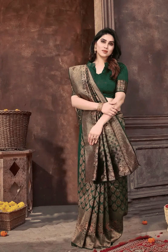     			JULEE Jacquard Embellished Banarasi saree With Unstitched Blouse Piece ( Green )