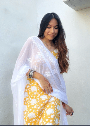 LUXELOOM Women Chiffon Dupatta ( White , Pack of 1 ) LUXELOOM Women Chiffon Dupatta ( White , Pack of 1 )
