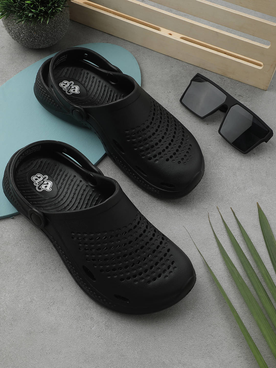     			Liberty - Black Men's Clogs