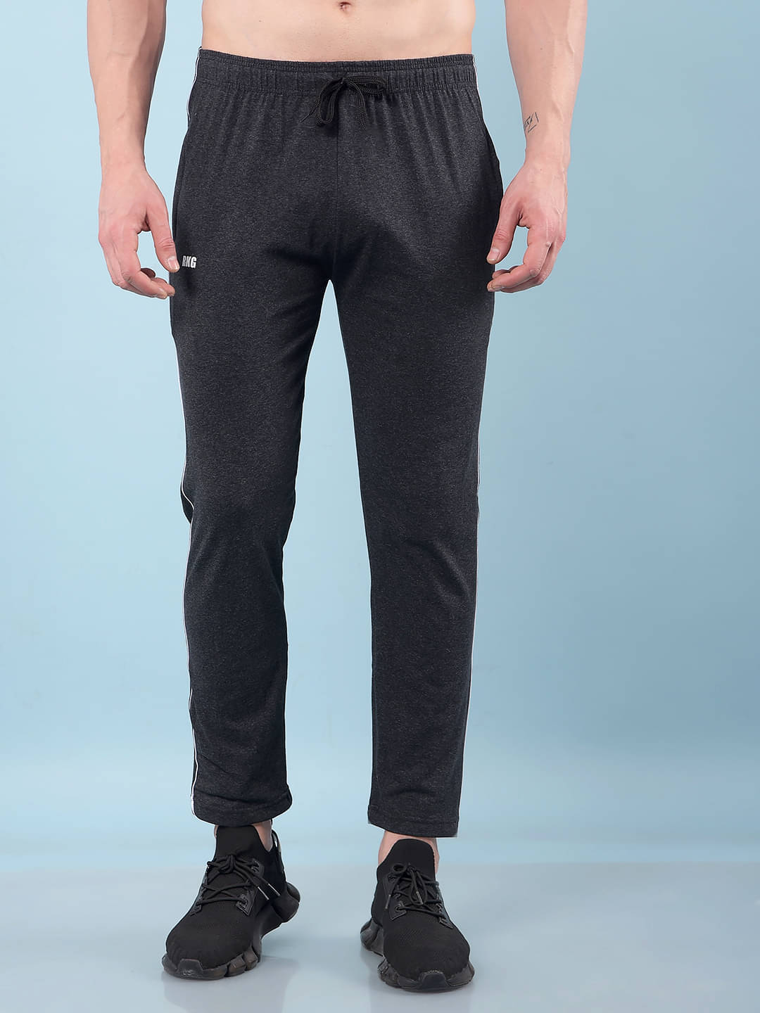     			RKG Charcoal Cotton Blend Men's Trackpants ( Pack of 1 )