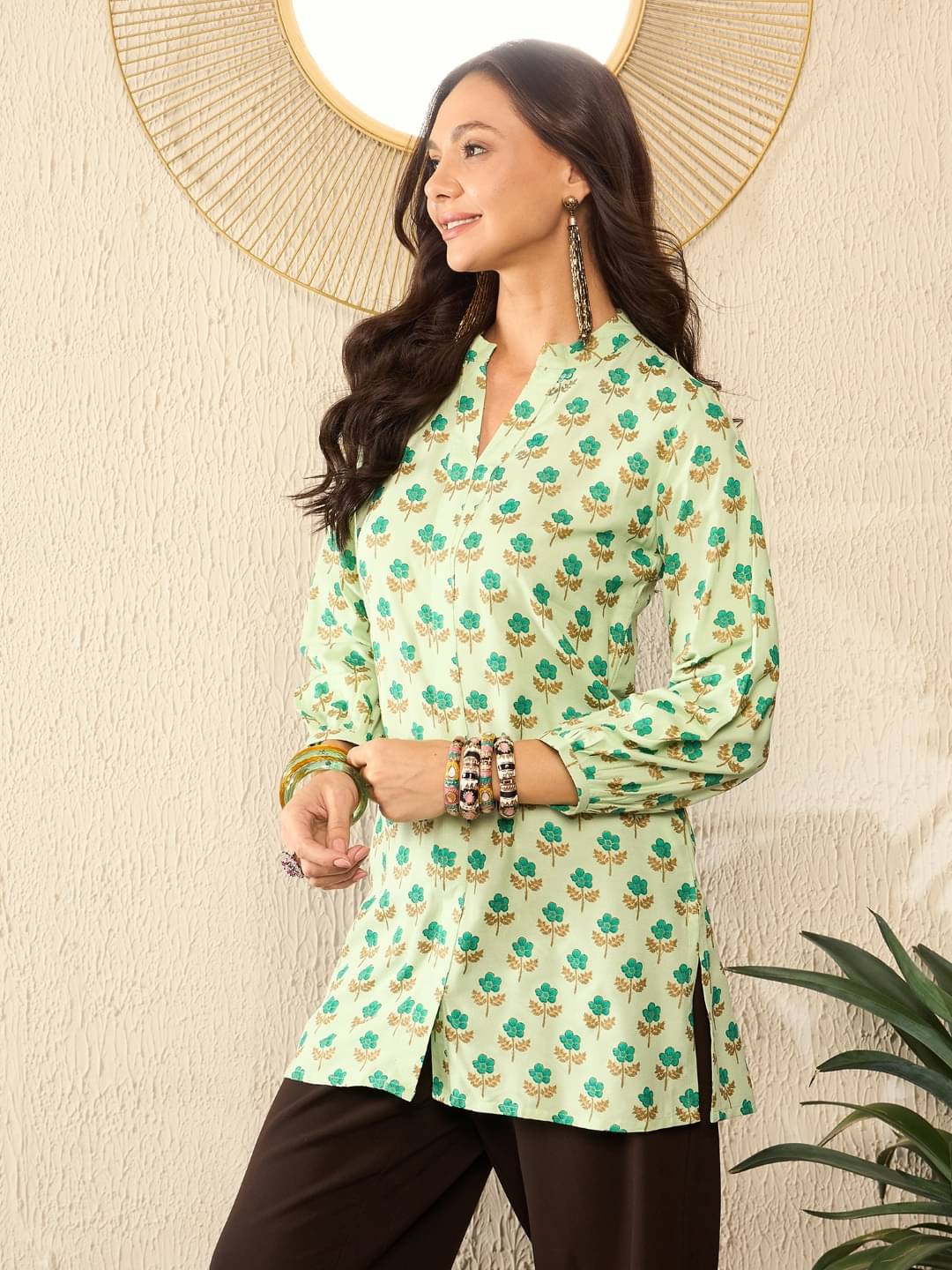     			Vaamsi Women's Viscose Tunic ( Green )