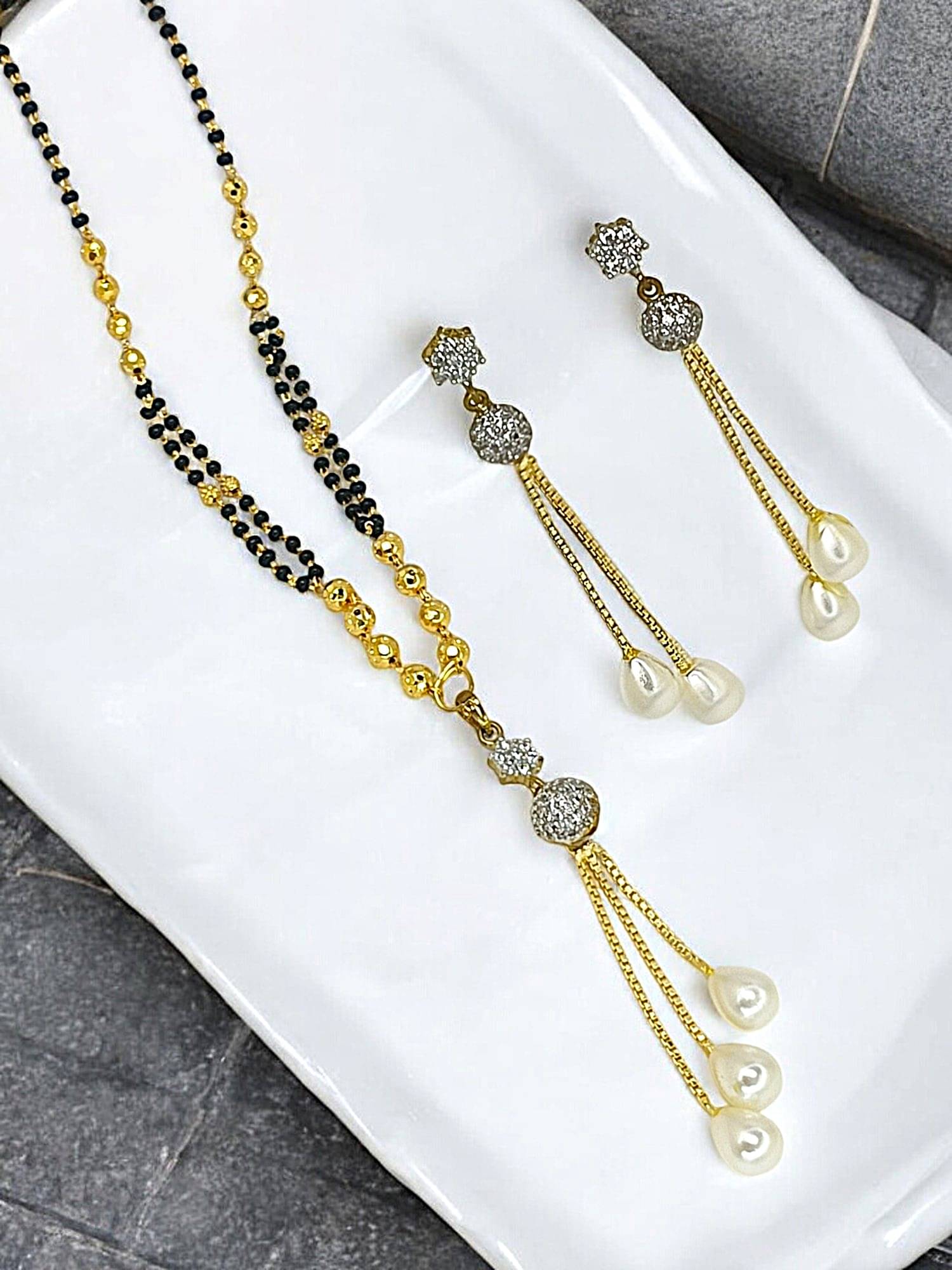 9blings Yellow Mangalsutra Set ( Pack of 1 ) 9blings Yellow Mangalsutra Set ( Pack of 1 )