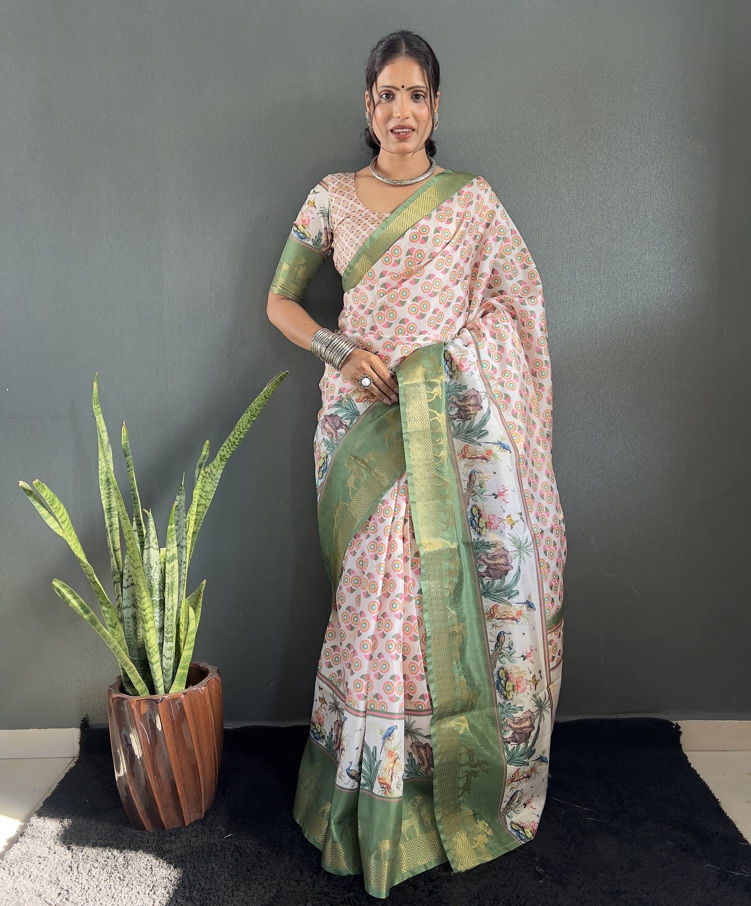 A TO Z CART Art Silk Embellished Paithani Sarees With Unstitched Blouse Piece ( White ) A TO Z CART Art Silk Embellished Paithani Sarees With Unstitched Blouse Piece ( White )