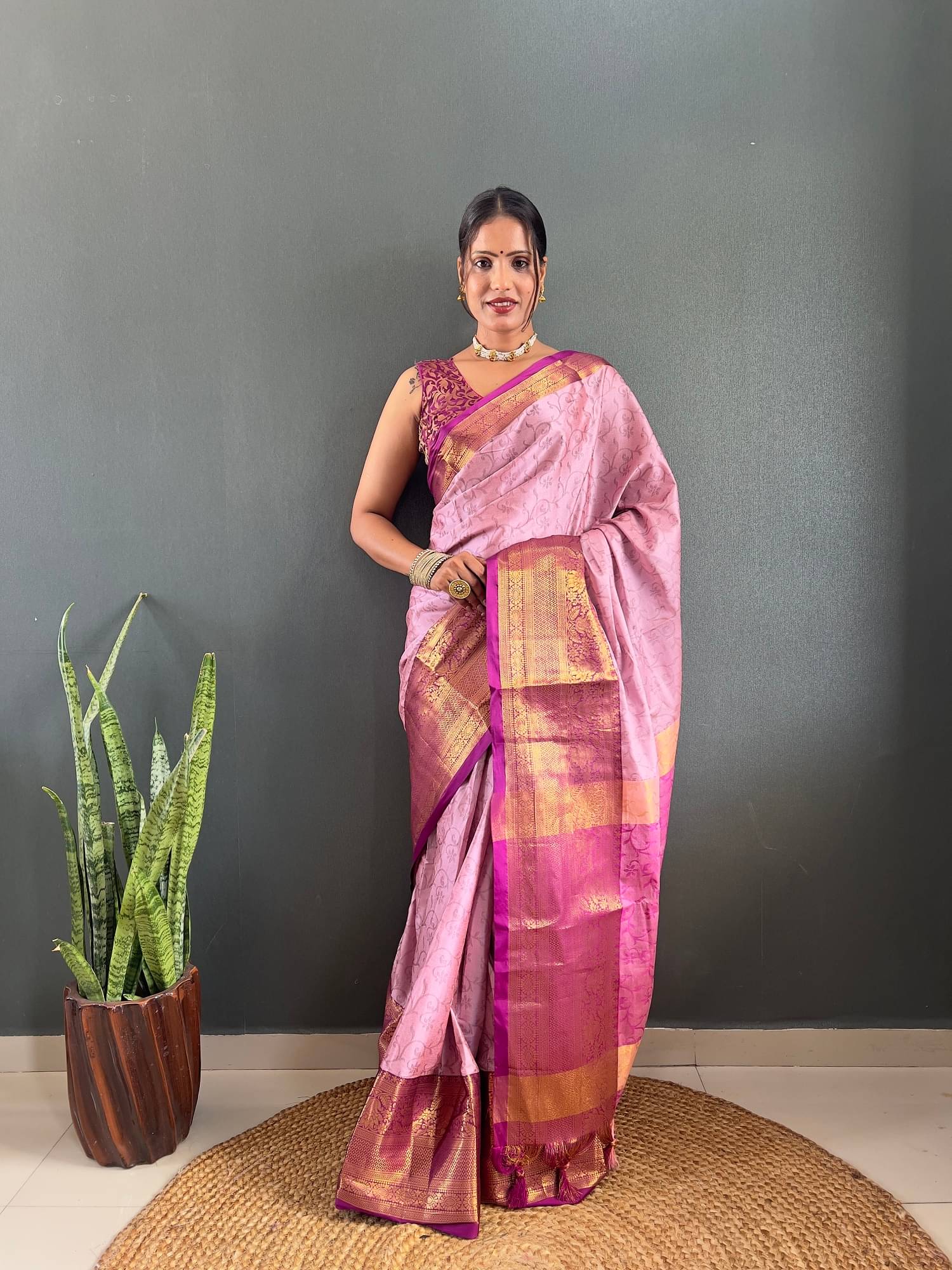     			A TO Z CART Cotton Silk Embellished Paithani Sarees With Unstitched Blouse Piece ( Pink )