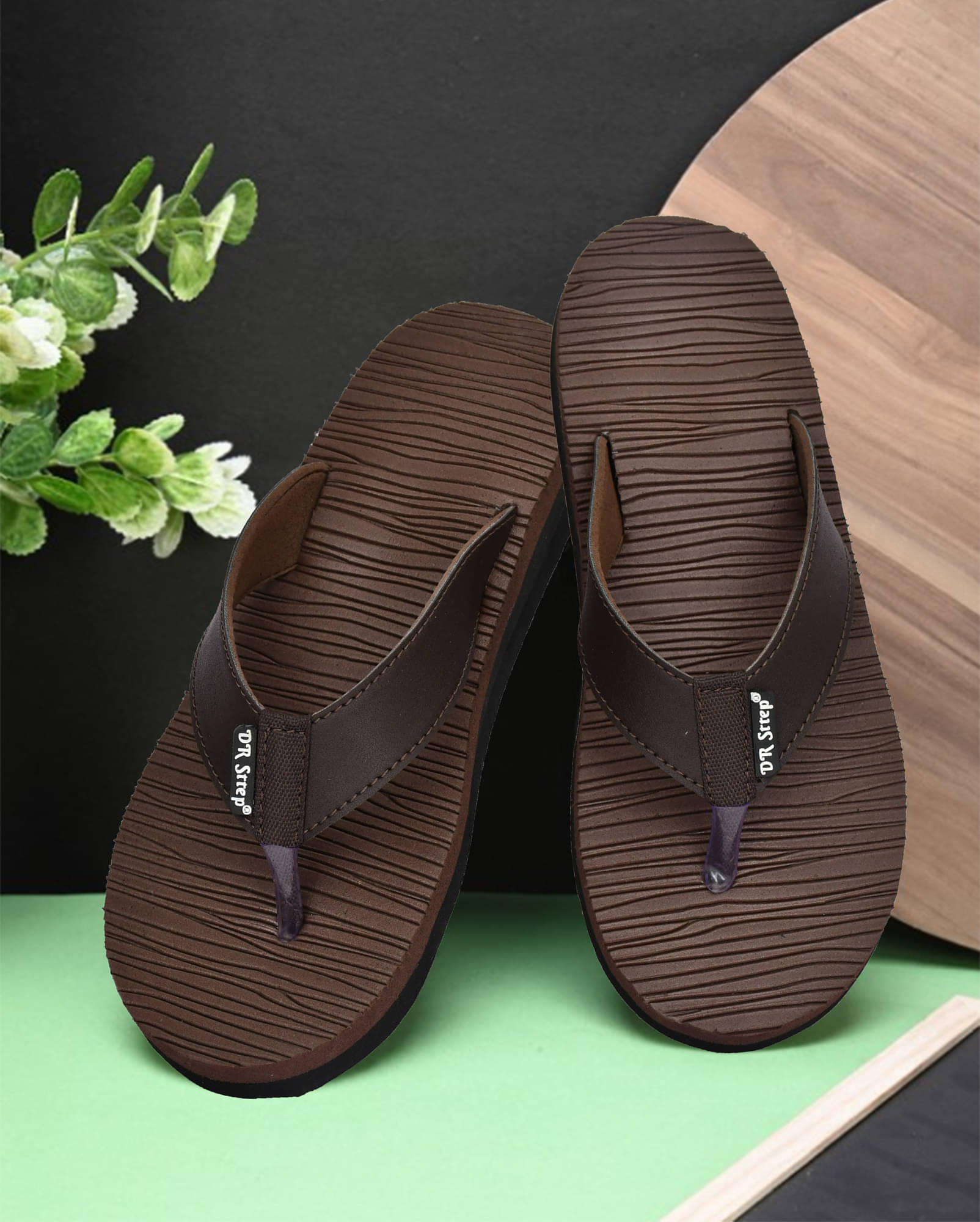     			DOCTOR STEP Brown Women's Daily Slipper