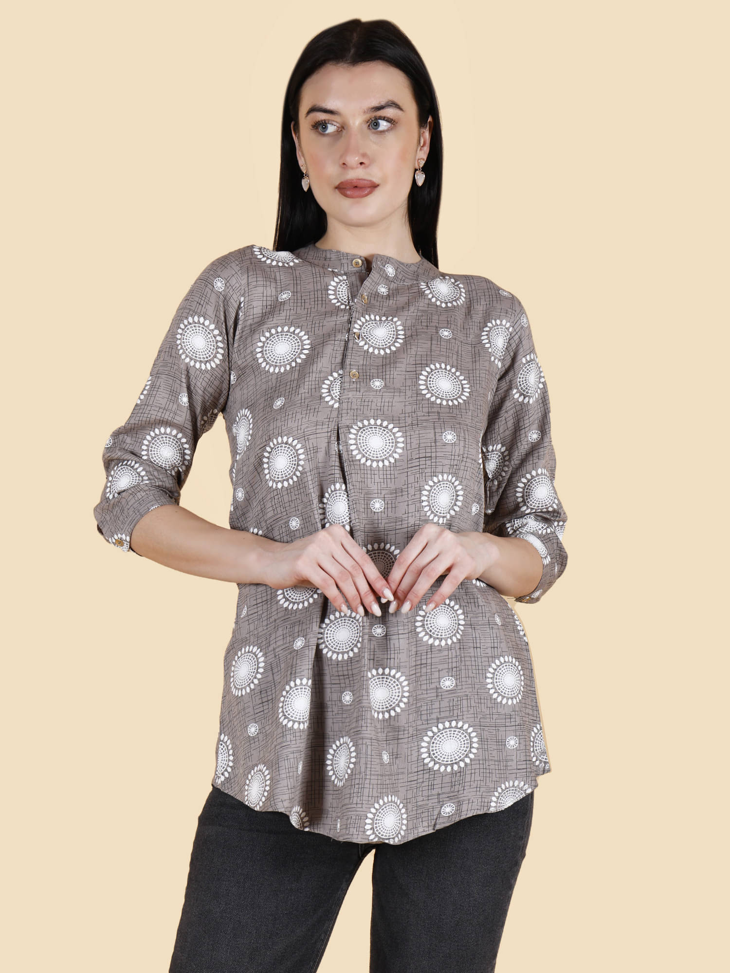     			DarjiFashion Pack of 1 Girls Cotton Blend Top ( Grey )