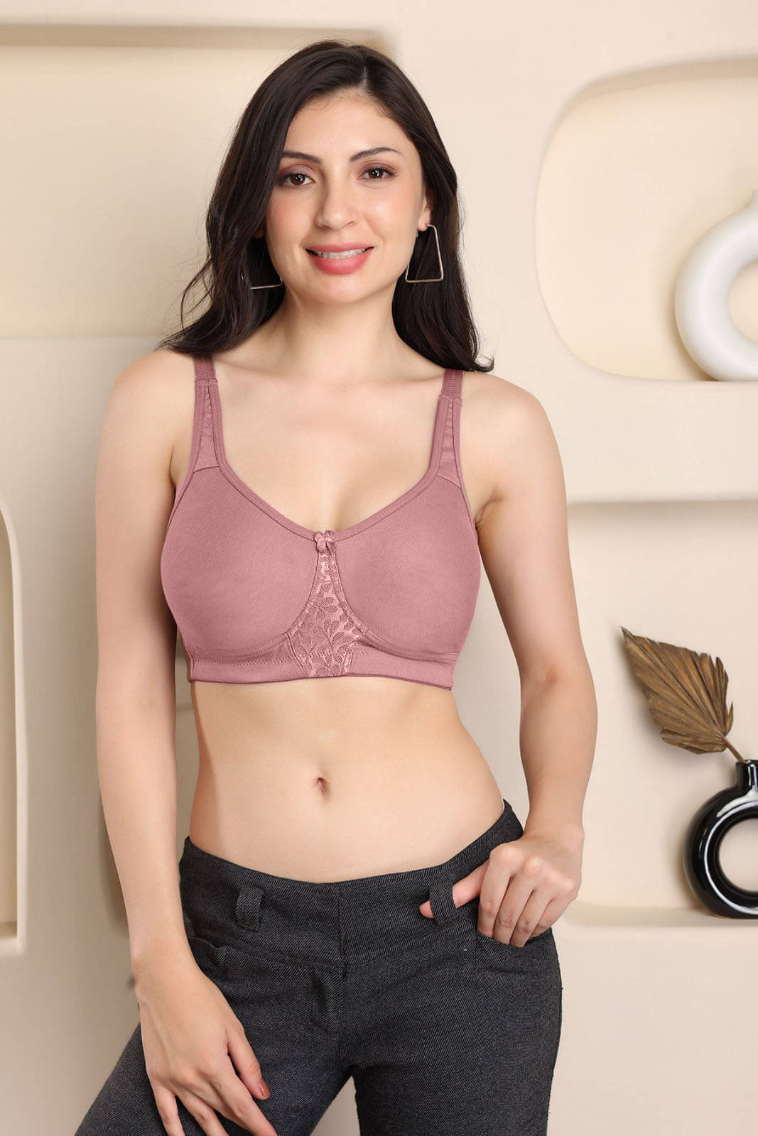     			Featherline Pack of 1 Lycra Non Padded Everyday Bra For Women ( Rose Gold )